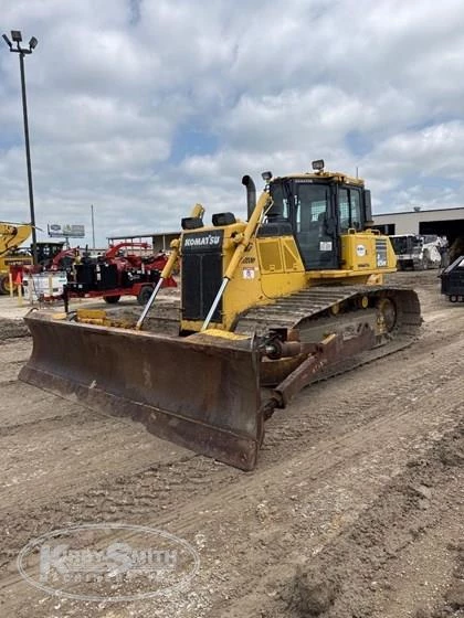 Used Komatsu Dozer